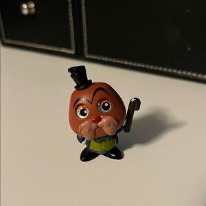 Disney doorables pixel perfect Walrus